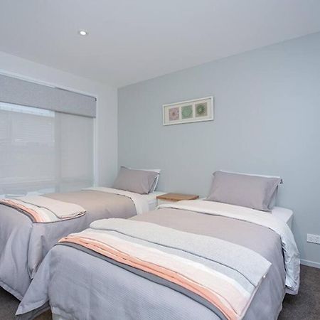 Home From Home City Apartment Крайстчёрч Экстерьер фото